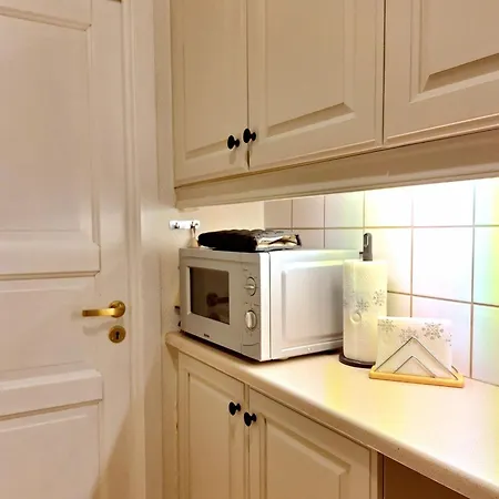 아파트 1 Ultra Dali *