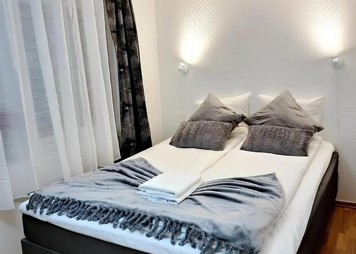 Apartment 1 Ultra Dali General Shop Open 7 L 7 *